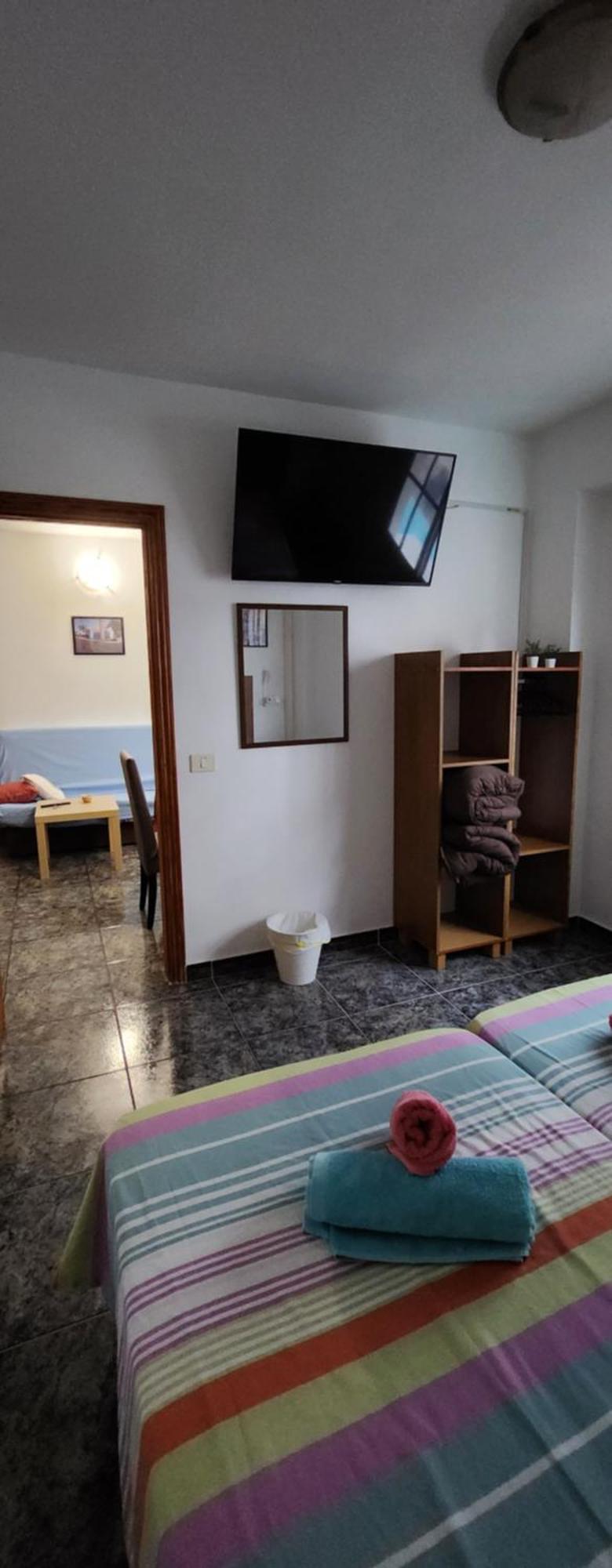 America Apartment *