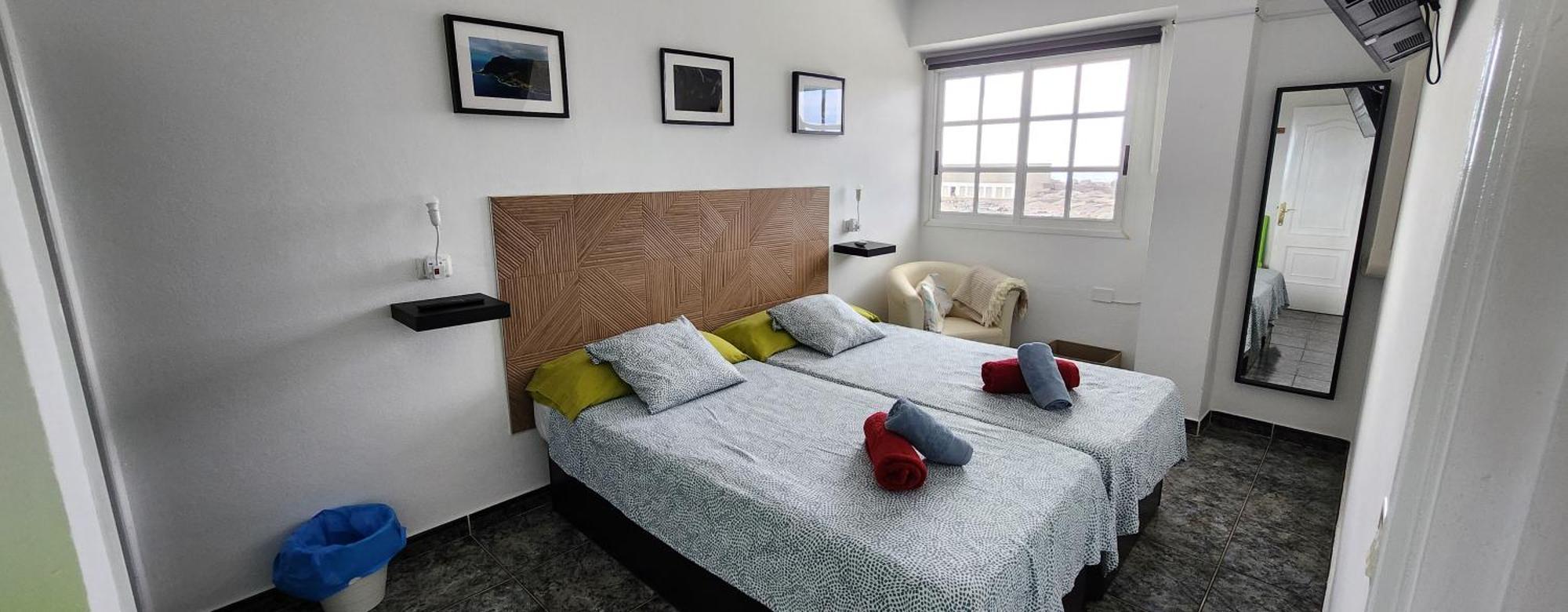 America Apartment *